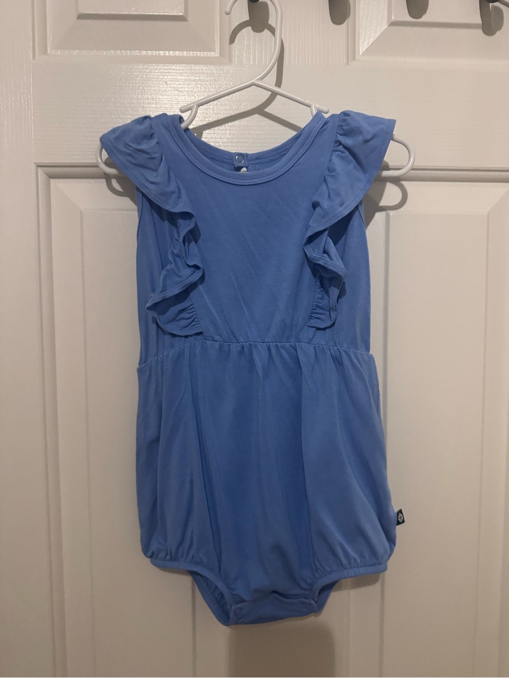 Kyte BABY Sky Blue Ruffle Sleeve Onesie